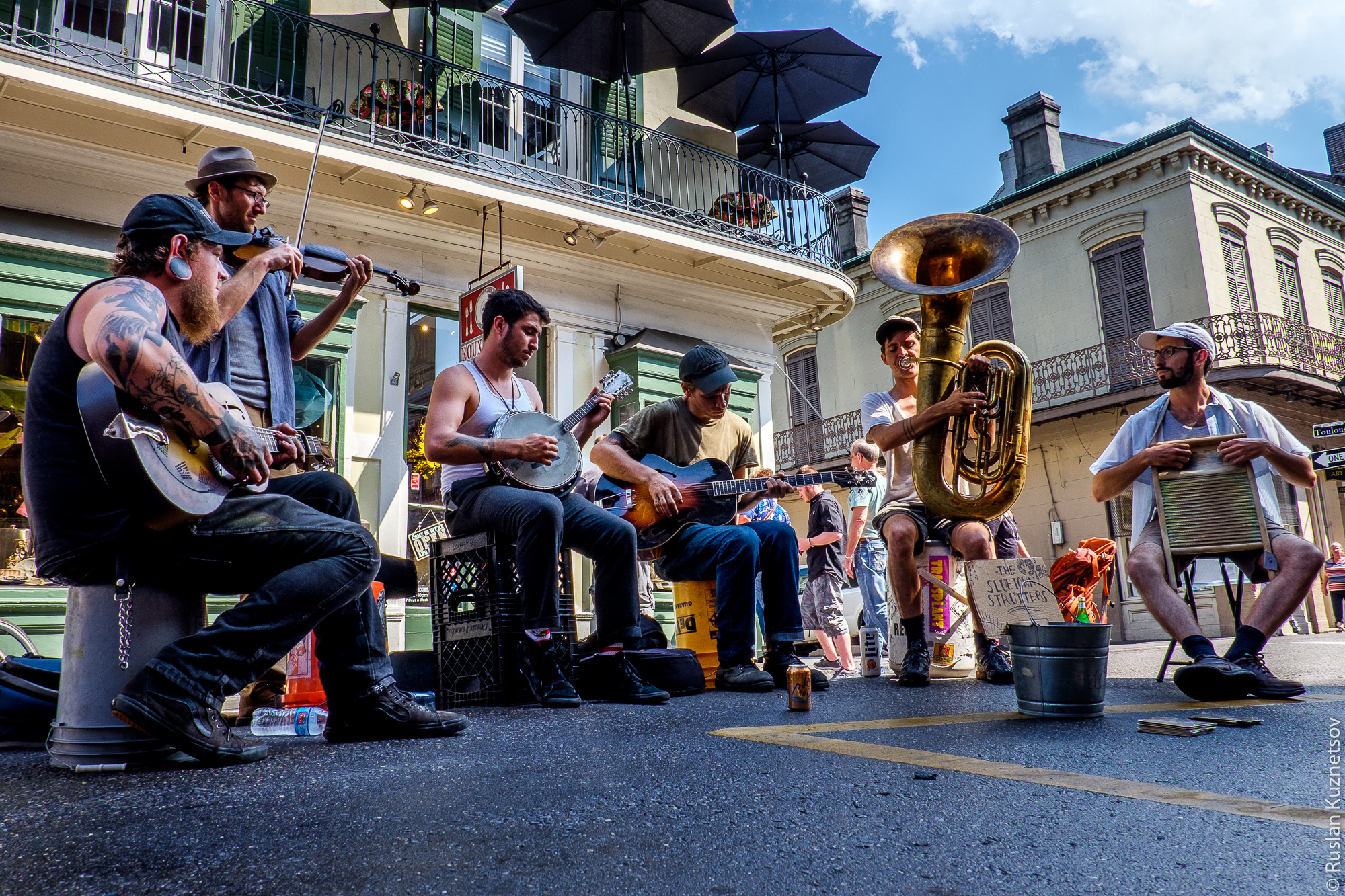 Новоорлеанский джаз на улице города-колыбели джаза. 