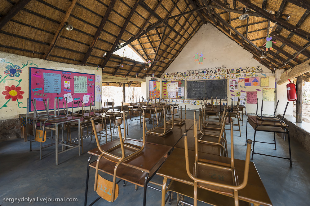 Школа в Замбии